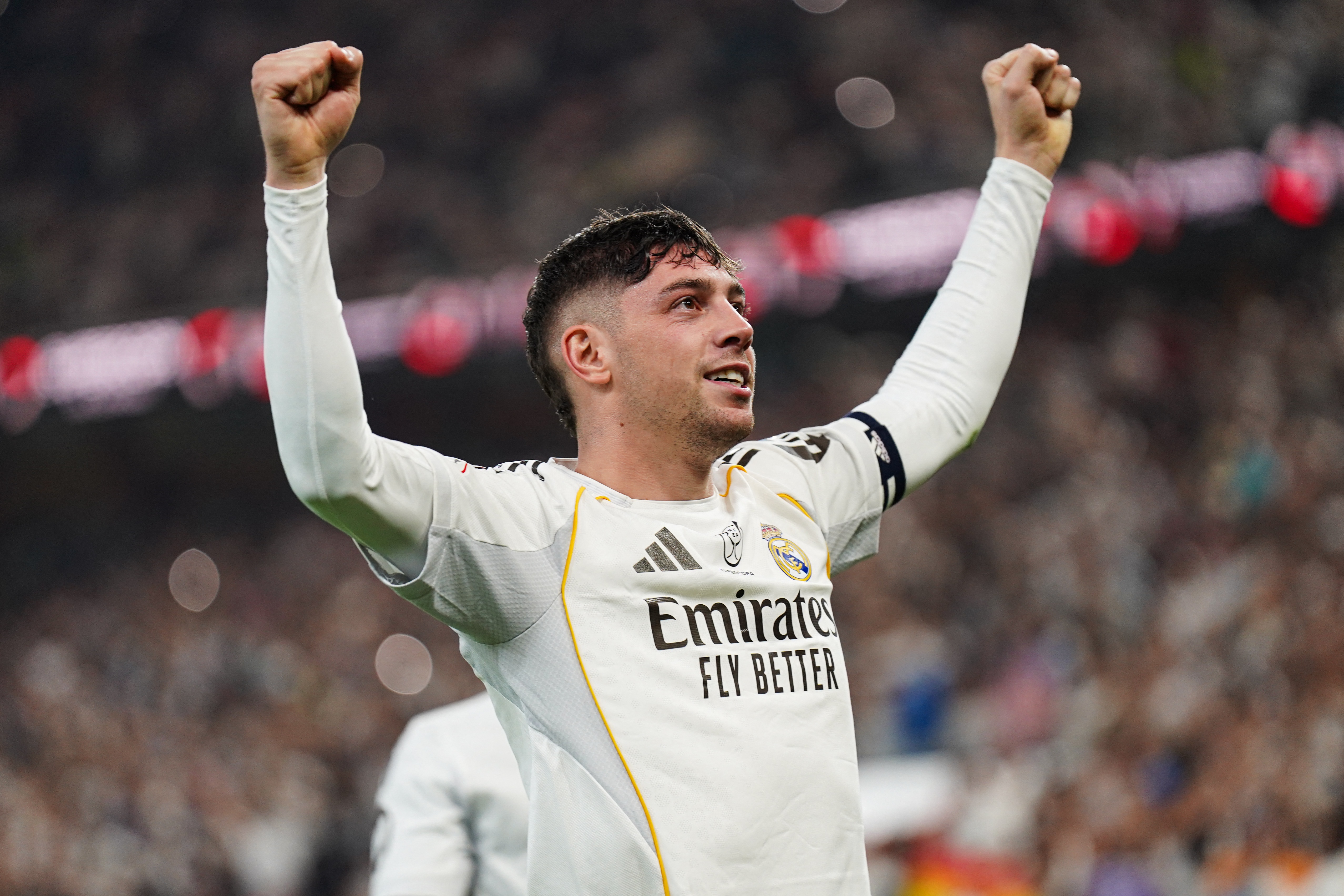 世界杯官方app下载平台-实至名归！欧冠官方：上演帽子戏法的巴尔韦德当选本轮最佳球员