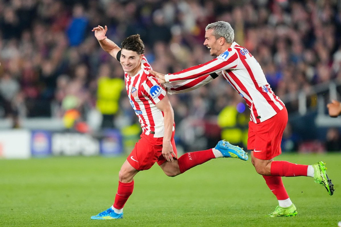 世界杯手机直播软件-阿尔瓦雷斯欧冠联赛巴萨对阵马竞|巴塞罗那|马德里竞技_新浪体育_新浪新闻